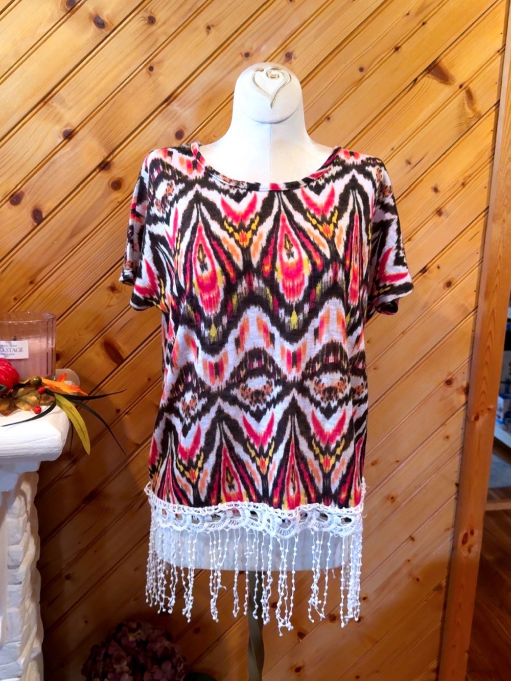 Signature Studio 2010s Y2K Ikat Fringe Crochet Top Small Boho Festival